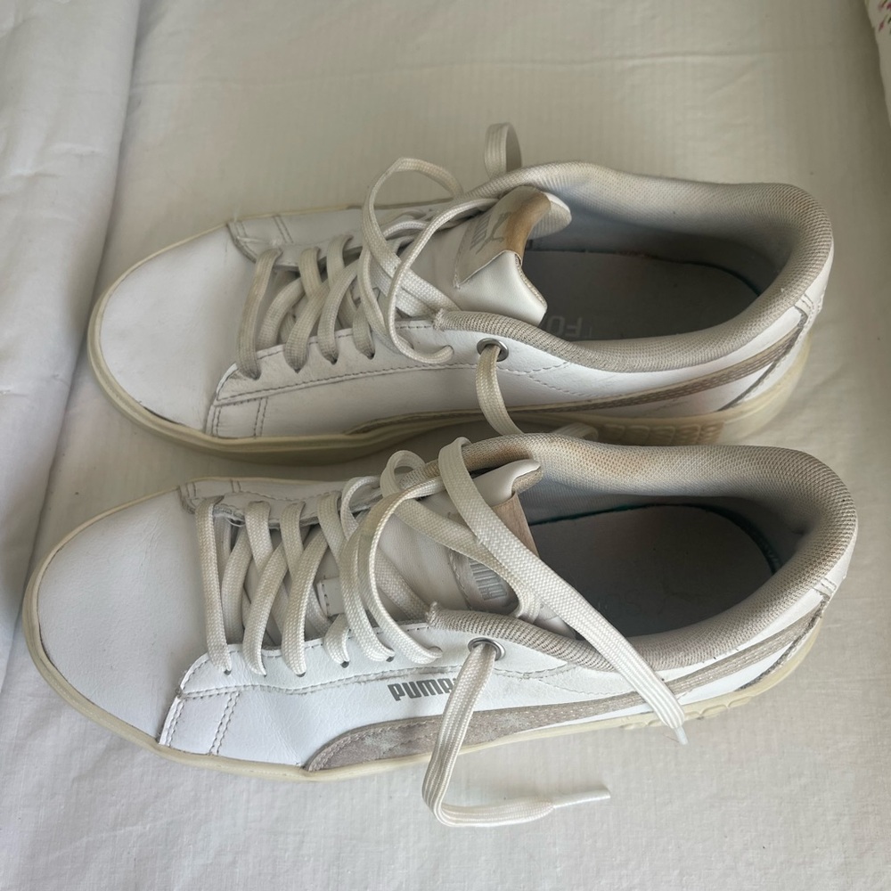 Puma White and Gray Sneakers